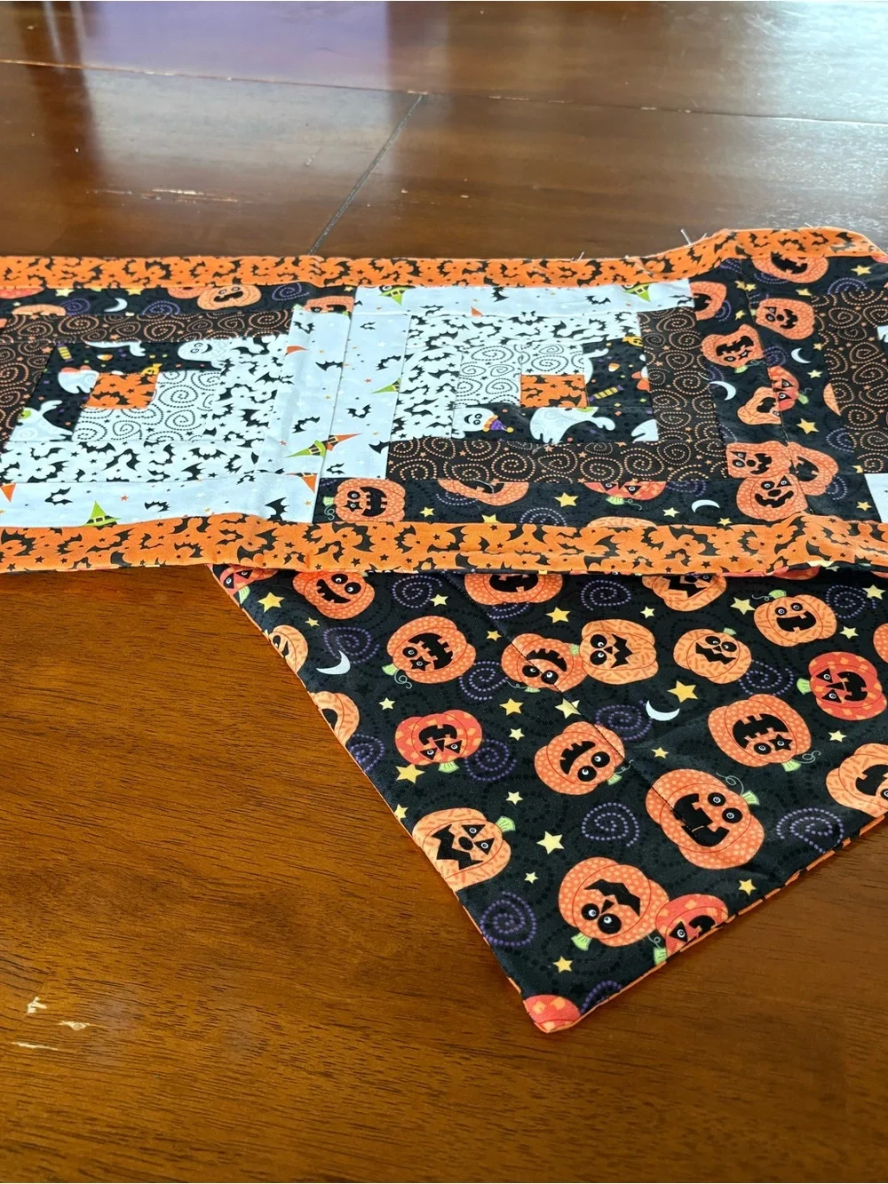 Fun Halloween Orange & BlackTable Runner